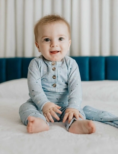 Conjunto Blusa e Calça Pedrinhas Azul na internet