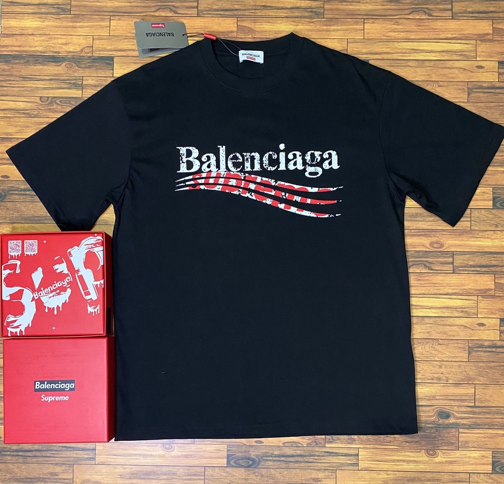 Supreme x outlet balenciaga