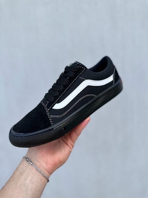 Vans suela negra