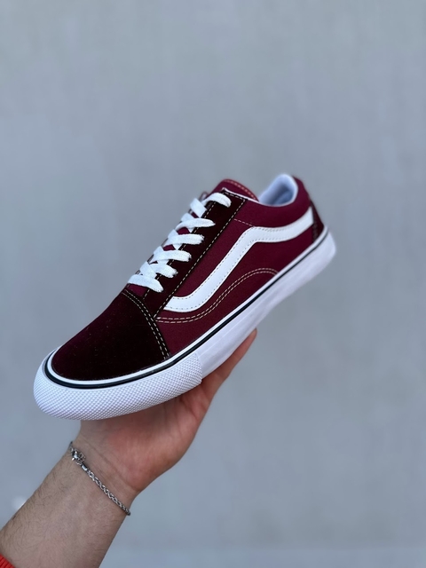 Vans Bordó