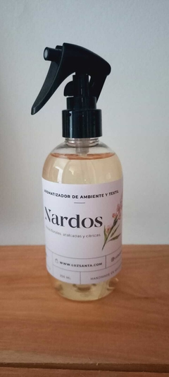 Aromatizador de ambiente y textil. 250 ml - Luz Santa