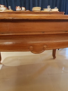 MESA DE JANTAR ELEGANTE EM MADEIRA NOBRE AO ESTILO CHIPANDELLE- CÓD. 860 - comprar online