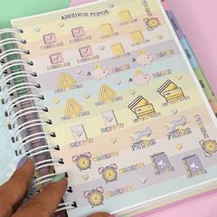 Planner Uau Datado 2024 Vertical- Capa Rosa ou Azul com Alfabeto na internet