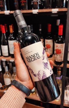 Vino Manos Negras 750cc