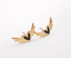 Aretes corazón con alas - comprar online