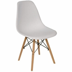 COMBO: 4 SILLAS Y 2 SILLONES EAMES en internet