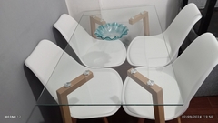 COMBO MESA TURQUIA DE VIDRIO 120 X 70 CM + 4 SILLAS TULIP BLANCAS IMPORTADAS - comprar online