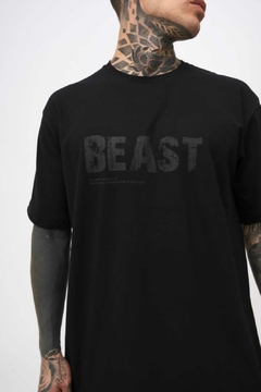 Remera BEAST