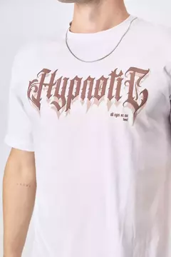 REMERA HYPNOTIC BLANCA