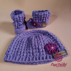 Conjunto Gorrito y Escarpines Burbuja