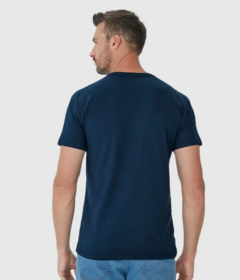 Camiseta Básica Marinho Malwee - comprar online