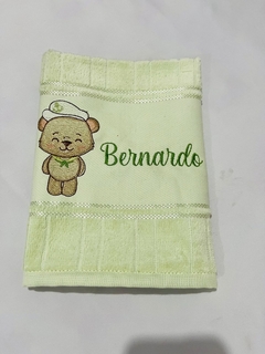 Toalha Lavabo Bordada Personalizada Infantil 30 x 45 cm Ursinho Marinheiro na internet