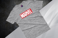 Remera Gris Marvel Logo