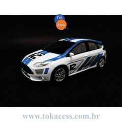 1:64 GREEN LIGHT - ROAD RACERS - 2012 Ford Focus ST - comprar online