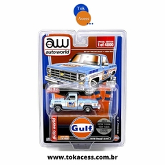 Miniatura 1:64 Auto World - GULF - 1.978 Chevy C-10 - CP8055