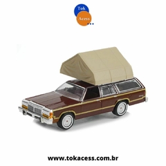 1:64 GREENLIGHT - THE GREAT OUTDOORS SERIE 2 - 1979 Ford LTD Country Squire - comprar online