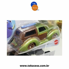 Miniatura 1:64 Hot Wheels - Character Cars - Disney 100 anos - Pixar - Crush na internet