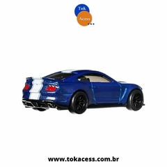 Miniatura 1:64 Hot Wheels - Fast & Furious - Custom Mustang na internet