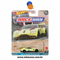 Miniatura 1:64 Hot Wheels - Premium - Car Culture - Race Day - Aston Martin Vantage GTE