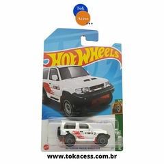 Miniatura 1:64 Hot Wheels - Mud Studs - Mitsubishi Pajero Evolution