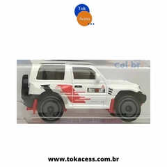 Miniatura 1:64 Hot Wheels - Mud Studs - Mitsubishi Pajero Evolution - comprar online