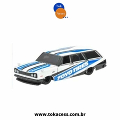 Miniatura 1:64 Hot Wheels Premium Car Culture - Toyo Tires - 1.969 Nissan Skyline Van - DLB45 - comprar online