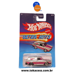 Miniatura 1:64 Hot Wheels - Ultra Hots - Custom 1969 Volkswagen Squareback - HLH92-D511