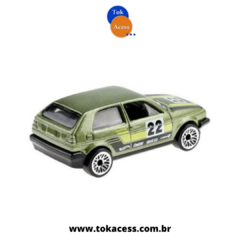 Miniatura 1:64 Hot Wheels - Volkswagen Golf Mk2 verde - GRP20-K510 - Tok Acess