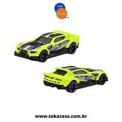 Miniatura 1:64 Hot Wheels - Neon Speeders Rally Cat - comprar online