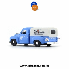 Miniatura 1:64 M2 MACHINES - El Turista PAN AMERICAN - 1.950 Studebaker 2R Truck - R99 23-32 na internet