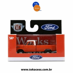 Miniatura 1:64 M2 MACHINES - FORD - 1.972 Ford F-250 Laranja Custom 4X4 R72 23-50