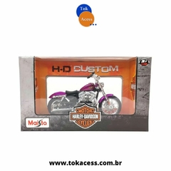 Miniatura 1:18 Maisto - Moto Harley-Davidson - 2013 XL 1200V Seventy-Two