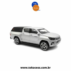 1:64 MAJORETTE - Pickup Toyota Hilux Revo prata - Street Cars - comprar online