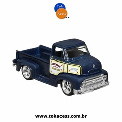 Miniatura 1:64 Matchbox - 70 anos - Collectors - 1953 Ford Coe - comprar online