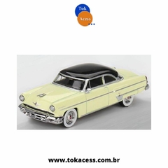 Miniatura 1:64 MINI GT - Lincoln Capri - Premier Yellow - #561 - comprar online