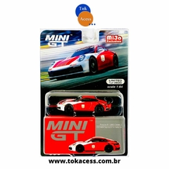 Miniatura 1:64 MINI GT - PORSCHE 911 (992) Carrera S - 2023 IMSA DAYTONA 24hs Safety Car #699