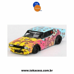 Miniatura 1:64 MINI GT - Nissan Skyline Kenmeri Liberty Walk LBWK Kuma (698)