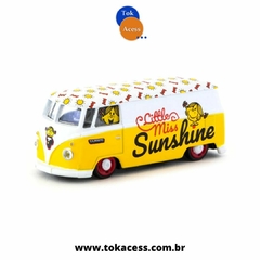 1:64 Schuco X Tarmac Works - Mr. Men Little Miss - Volkswagen Type II Panel Van - comprar online