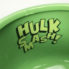 Caneca 3D em porcelana óssea da Marvel