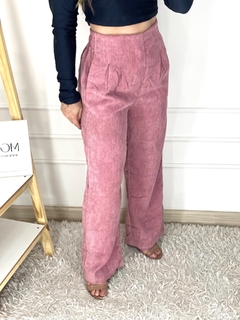 Calça Pantalona Cotelê Rosa na internet