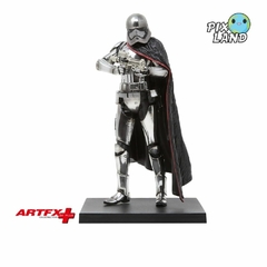 Artfx+ Figura Articulada Capitain Phasma Star Wars.