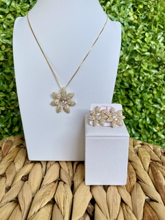 Conjunto Flor Cravejada - comprar online