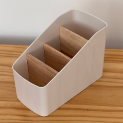 Mini Organizador Plástico con 4 Divisones en Bambú en internet