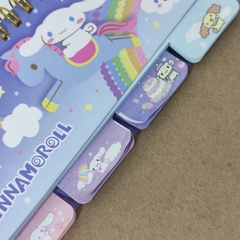 LIBRETAS 17 x 6.5 cm ARILLOS SEPARADORES INCLUÍDOS MUNDO SANRIO - tienda en línea