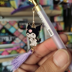 LÁPICES DE PUNTILLA DISEÑO BORROSO MATE CON DIJE DORADO DE PERSONAJES CABEZAL DE DIAMANTE MUNDO SANRIO 0.7MM - Maco Creativos