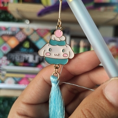 LÁPICES DE PUNTILLA DISEÑO BORROSO MATE CON DIJE DORADO DE PERSONAJES CABEZAL DE DIAMANTE MUNDO SANRIO 0.7MM en internet