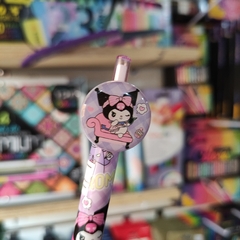 PLUMAS RETRÁCTILES KUROMI TINTA NEGRA PUNTA 0.5MM MUNDO SANRIO en internet