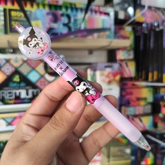 PLUMAS RETRÁCTILES KUROMI TINTA NEGRA PUNTA 0.5MM MUNDO SANRIO