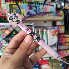 PLUMAS RETRÁCTILES KUROMI TINTA NEGRA PUNTA 0.5MM MUNDO SANRIO en internet