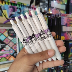 PLUMAS BLANCAS KUROMI RETRÁCTILES TINTA NEGRA PUNTA 0.5MM MUNDO SANRIO